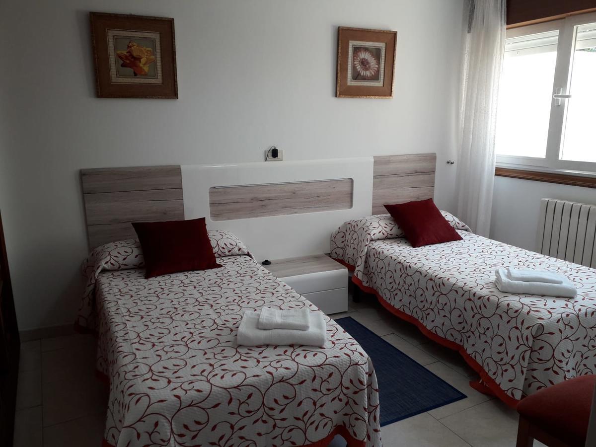 Hostal La Carballinesa 圣地亚哥－德孔波斯特拉 外观 照片